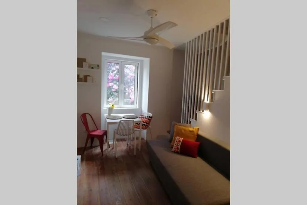 Charming Small Loft In Alfama Near Castelo S Jorge Lisboa